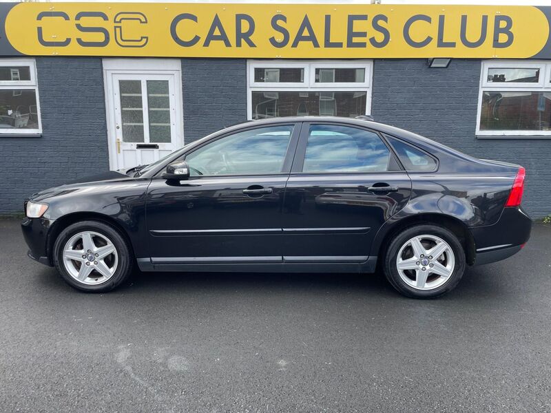 VOLVO S40