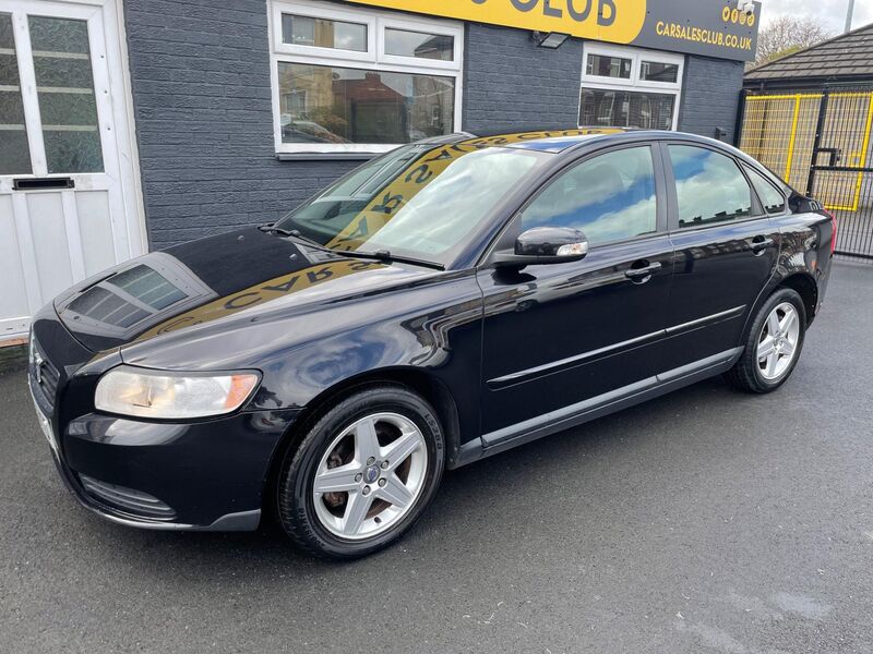 VOLVO S40