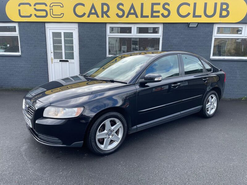 VOLVO S40