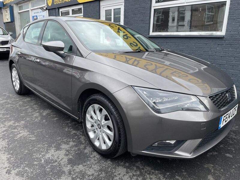 SEAT LEON