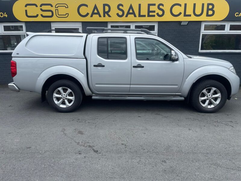 NISSAN NAVARA