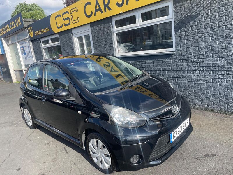 TOYOTA AYGO