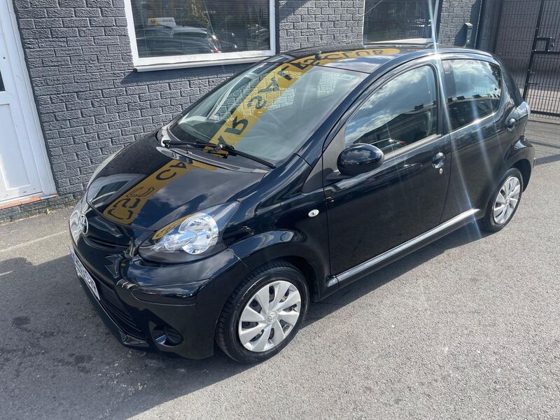 TOYOTA AYGO