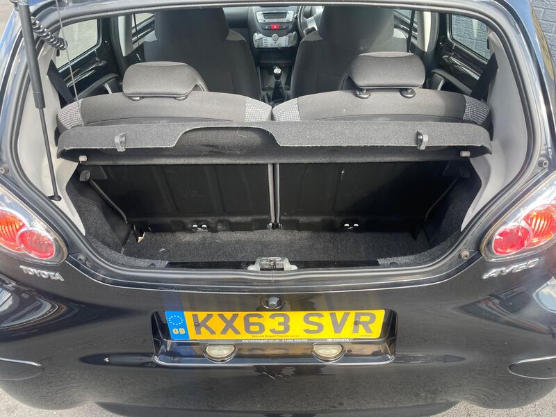 TOYOTA AYGO