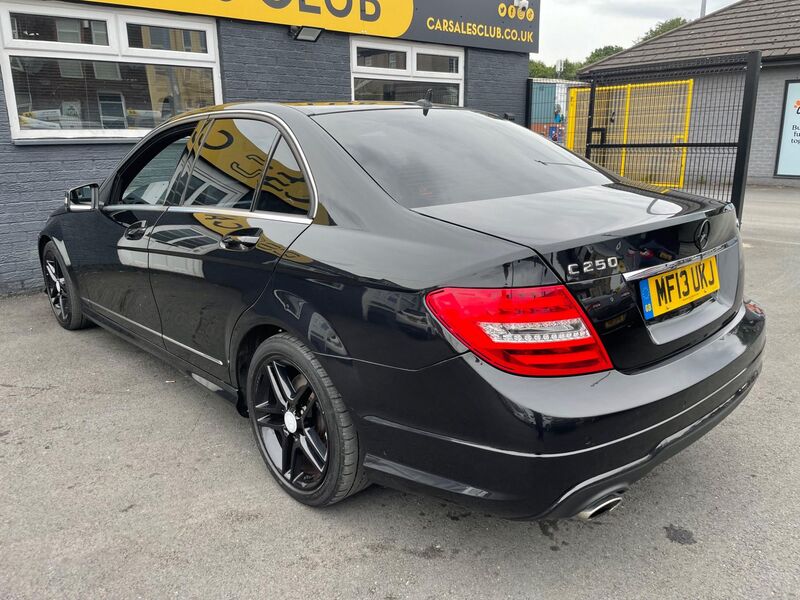 MERCEDES-BENZ C CLASS