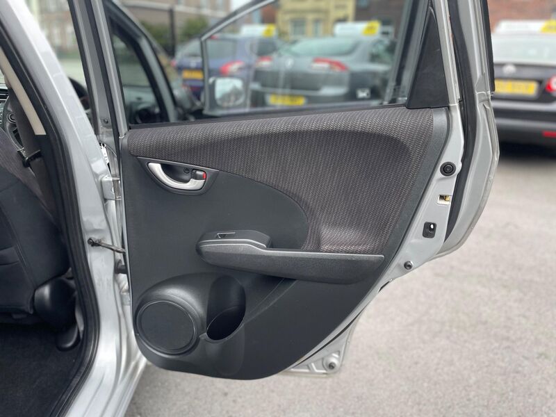 HONDA JAZZ