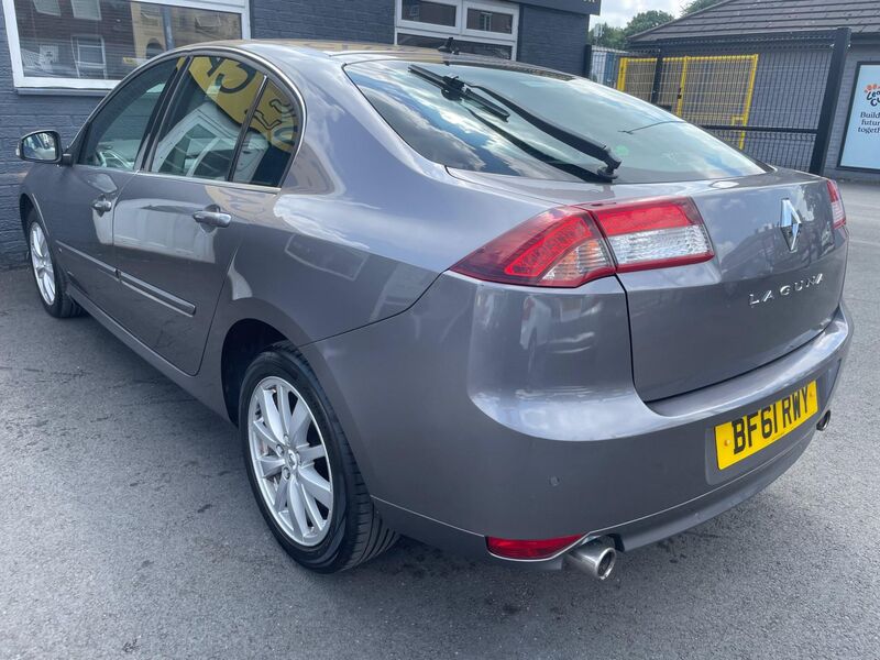 RENAULT LAGUNA