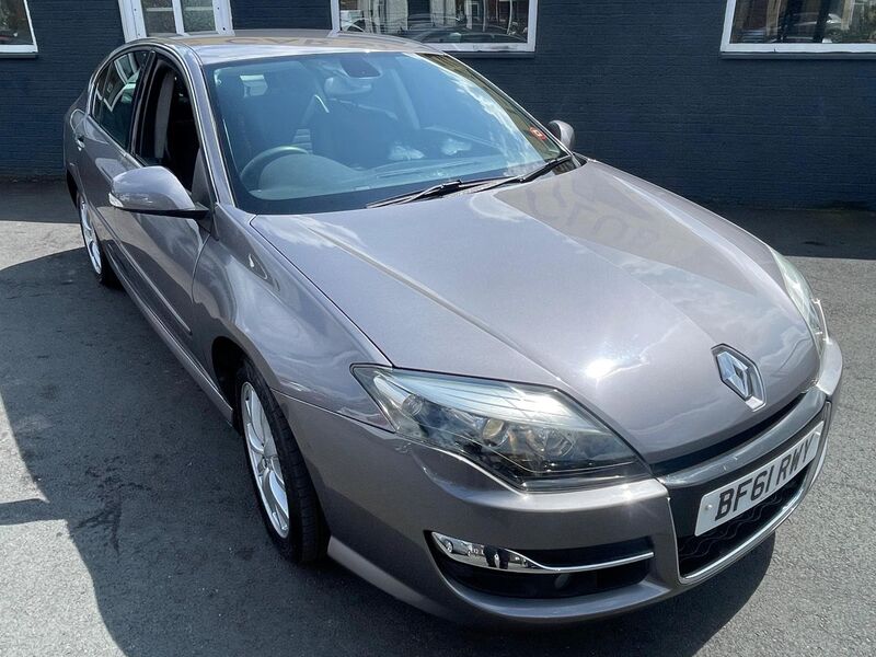 RENAULT LAGUNA