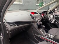 VAUXHALL ZAFIRA TOURER