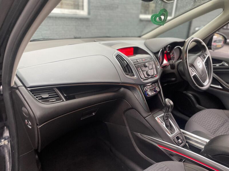 VAUXHALL ZAFIRA TOURER