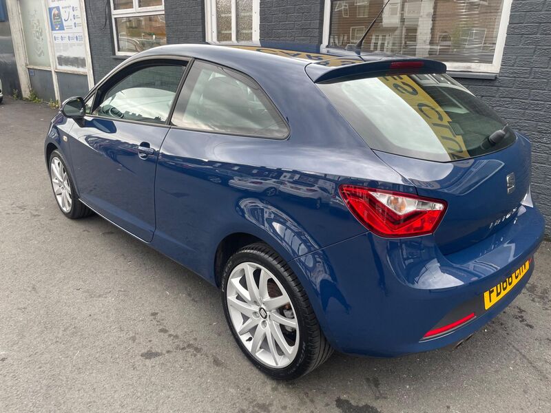 SEAT IBIZA