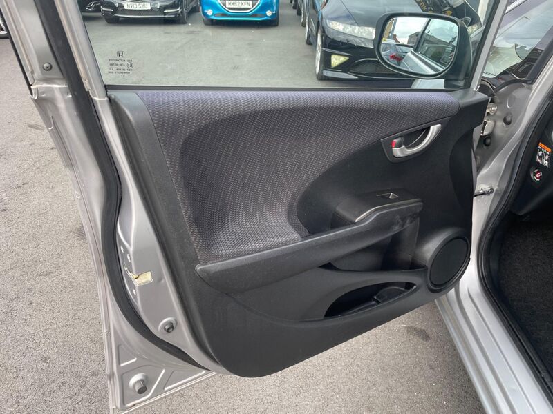 HONDA JAZZ
