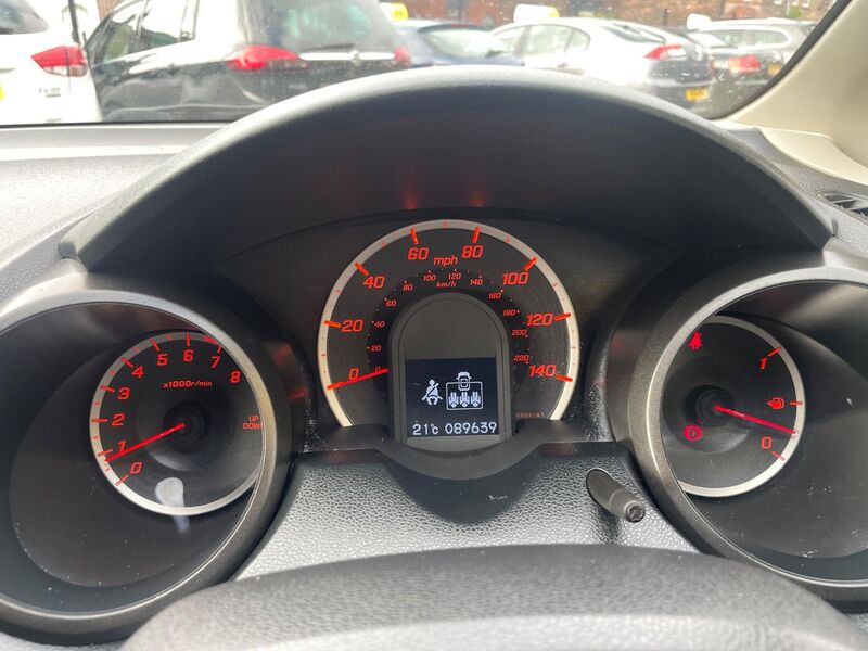 HONDA JAZZ