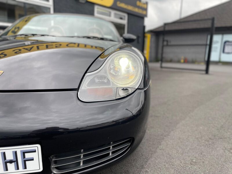 PORSCHE BOXSTER