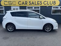 TOYOTA VERSO