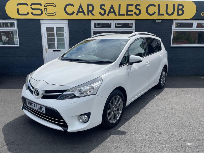 TOYOTA VERSO