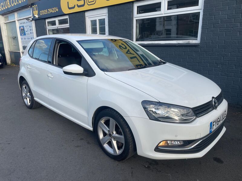VOLKSWAGEN POLO