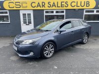 TOYOTA AVENSIS