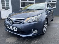 TOYOTA AVENSIS