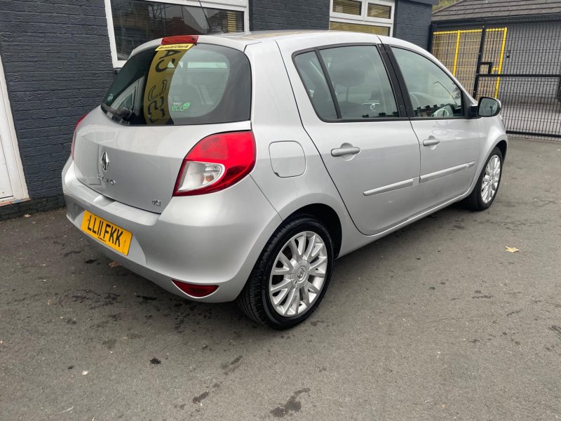 RENAULT CLIO