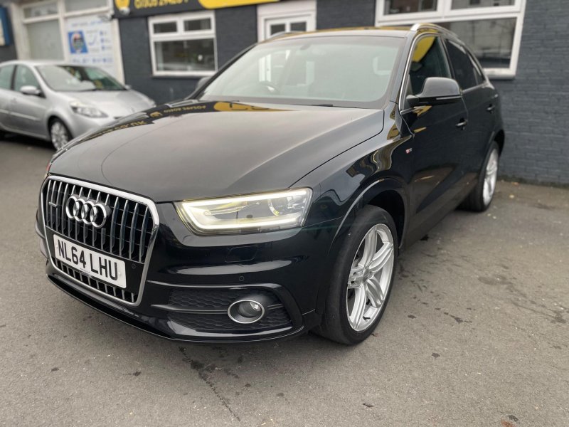 AUDI Q3