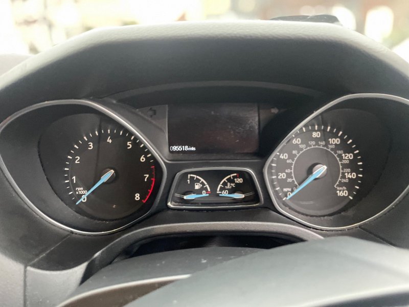 FORD FOCUS