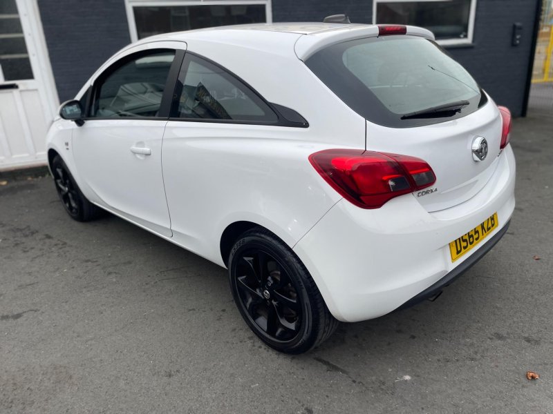 VAUXHALL CORSA
