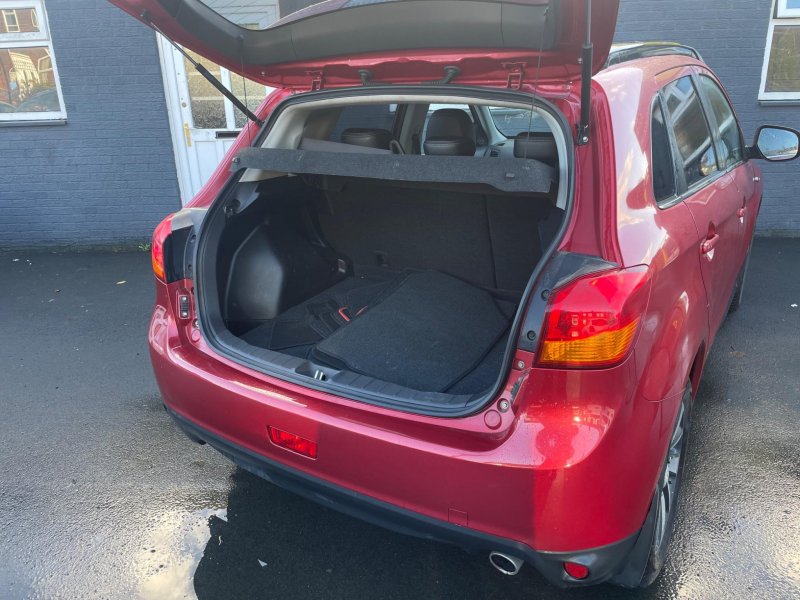 MITSUBISHI ASX