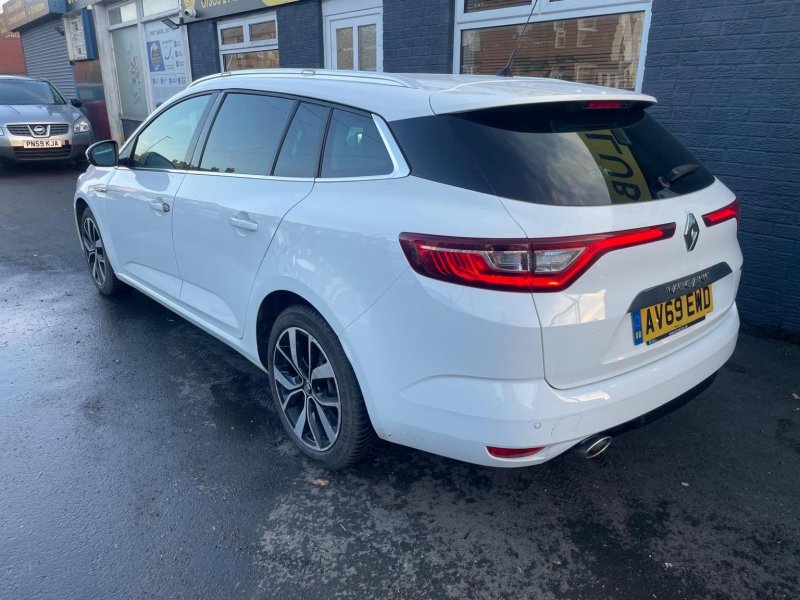RENAULT MEGANE