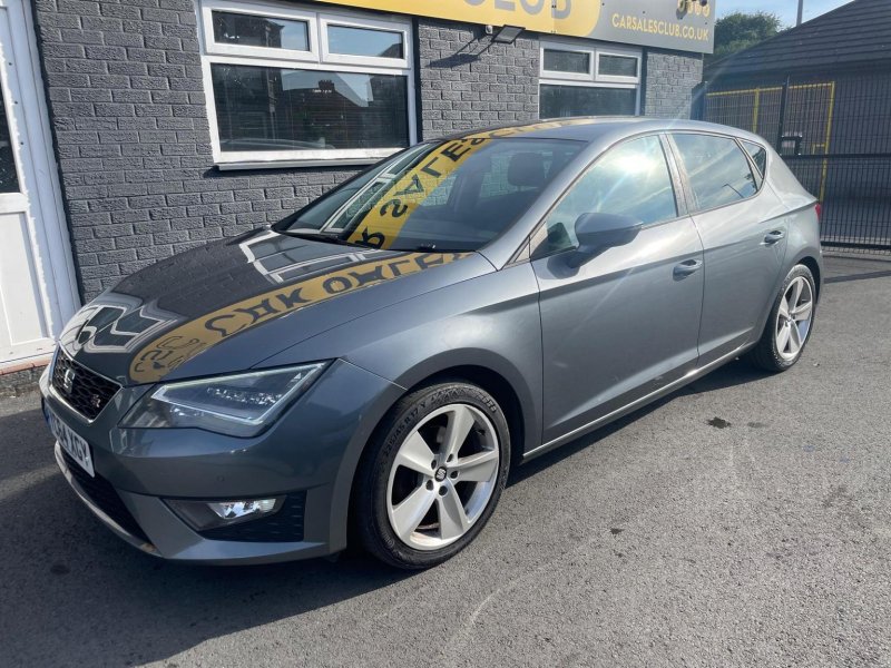SEAT LEON